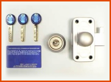 ロイヤルガーディアン補助錠